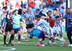 Joe Hart Criticizes Argentina's Behavior After World Cup Loss to Spain — Joe Hart criticized the Argentine players for t