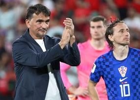 Croatia Football Federation Set to Appoint Slaven Bilic as New Coach — Following World Cup exit, Croatia prepares to nam
