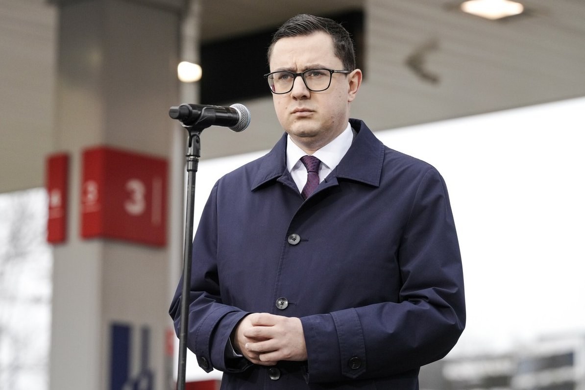 Poland Faces Rising Fuel Prices as Government Considers Market Interventions — Polish Energy Minister Miłosz Motyka disc