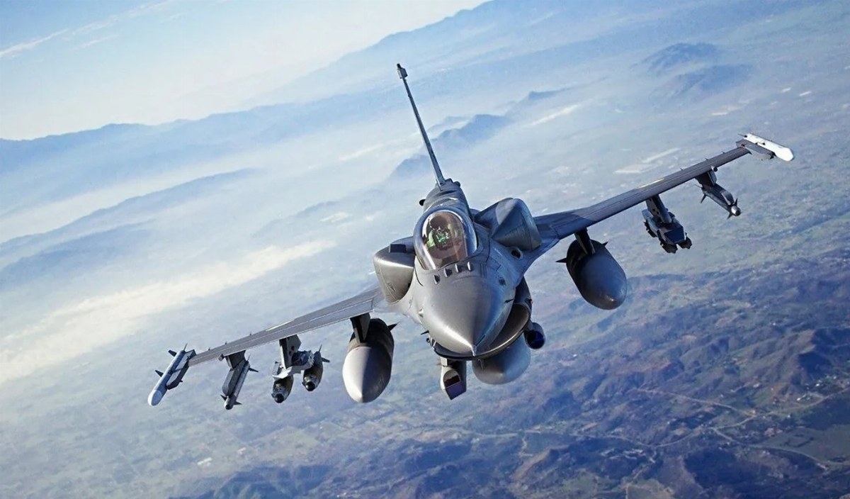 Ukrainian F-16 Achieves First Air-to-Air Victory Over Russian Su-35 — A Ukrainian F-16 has claimed its first air-to-air