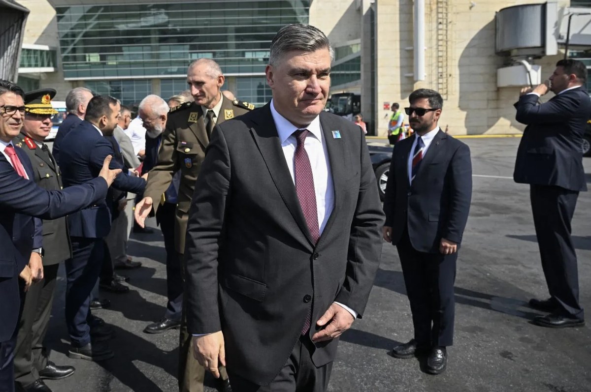 Croatian President Raises Concerns Over Serbia's Military Expansion — Zoran Milanovic warns of Serbia's military develop