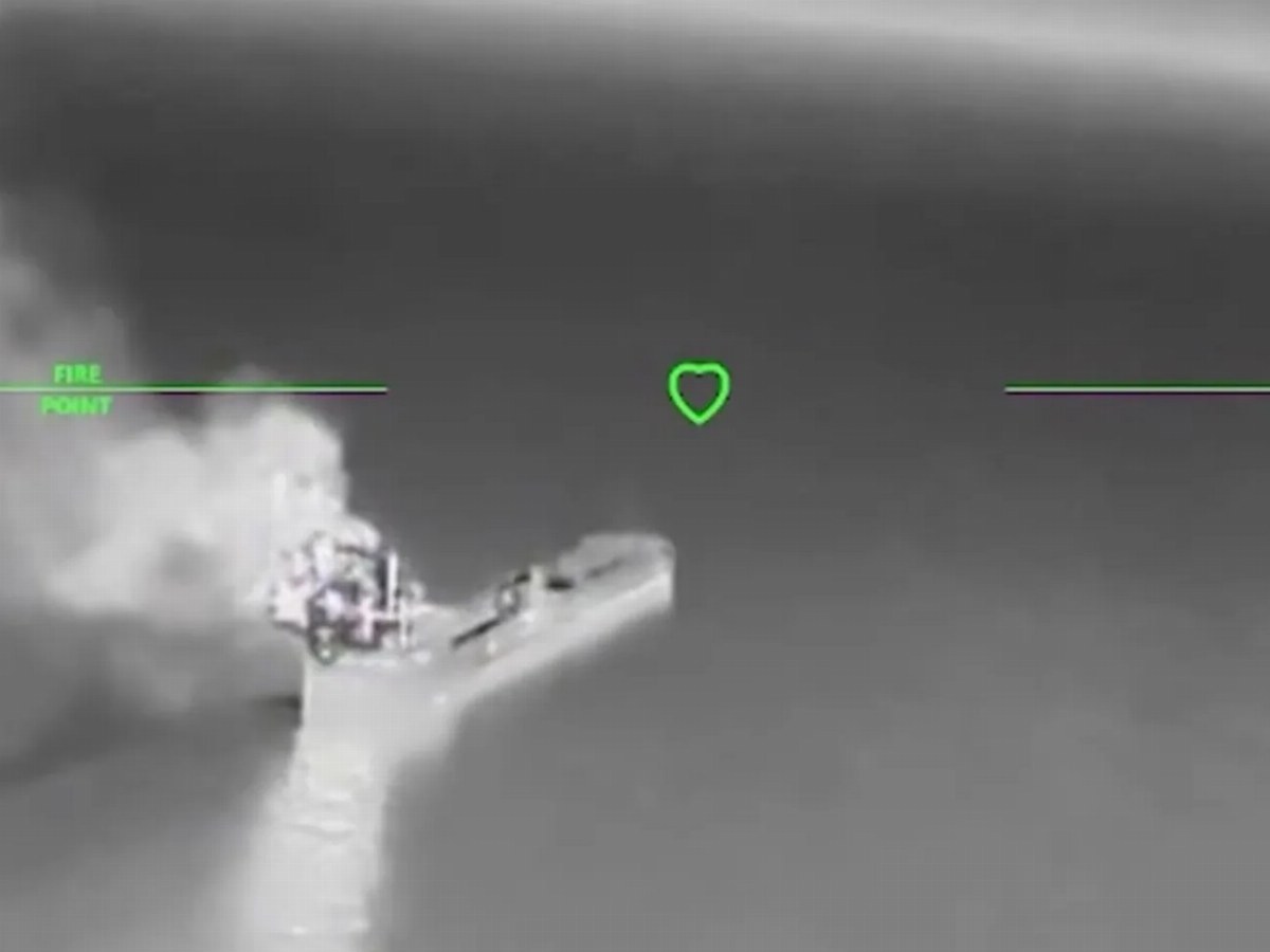 Ukrainian Forces Strike 18 Russian Vessels in Night Operations — Ukrainian military reports indicate 48 Russian vessels