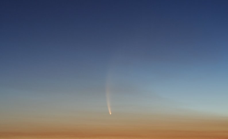 Two Fireballs Light Up New Zealand Sky, Creating Sonic Booms — Witnesses in New Zealand report two large fireballs strea