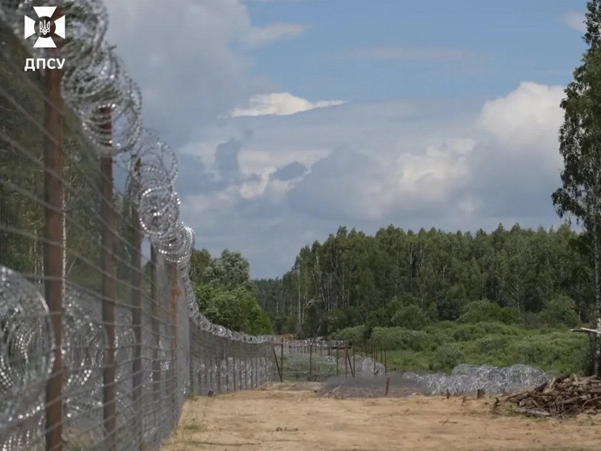 Ukrainian Border Reinforced with Dragon Teeth Against Potential Invasion — Ukrainian border controls are tightening with