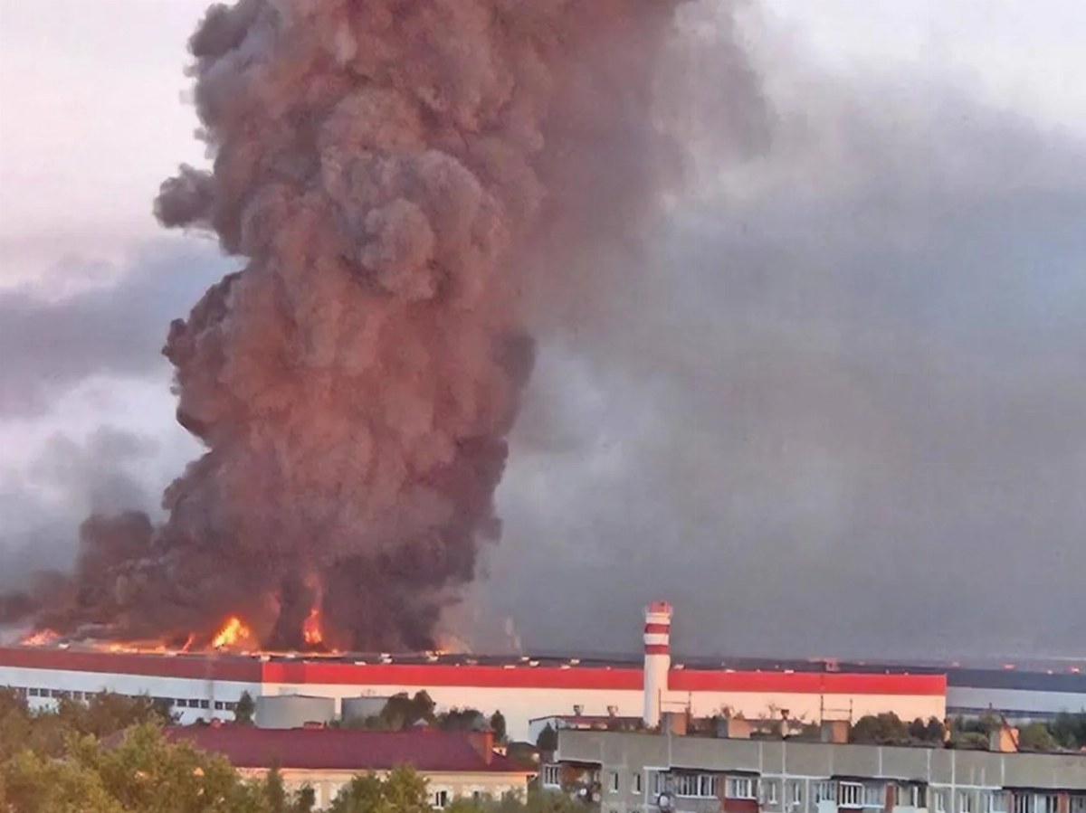 Drone Attack Leads to Fires at Wildberries Warehouses in Moscow Region — A drone attack in the Moscow region resulted in