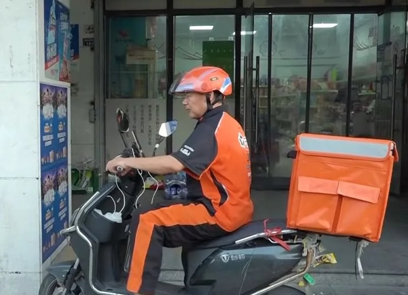 Food Delivery Worker Wins Prestigious Literary Award in China — Wang Jibing, a 56-year-old food courier, wins the Lu Xun