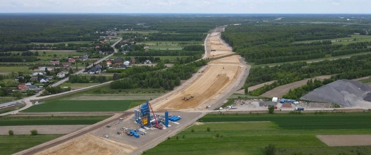 Increased Funding for Road Investments in Poland: Who Benefits? — Poland's road investments increase by 2 billion PLN, r