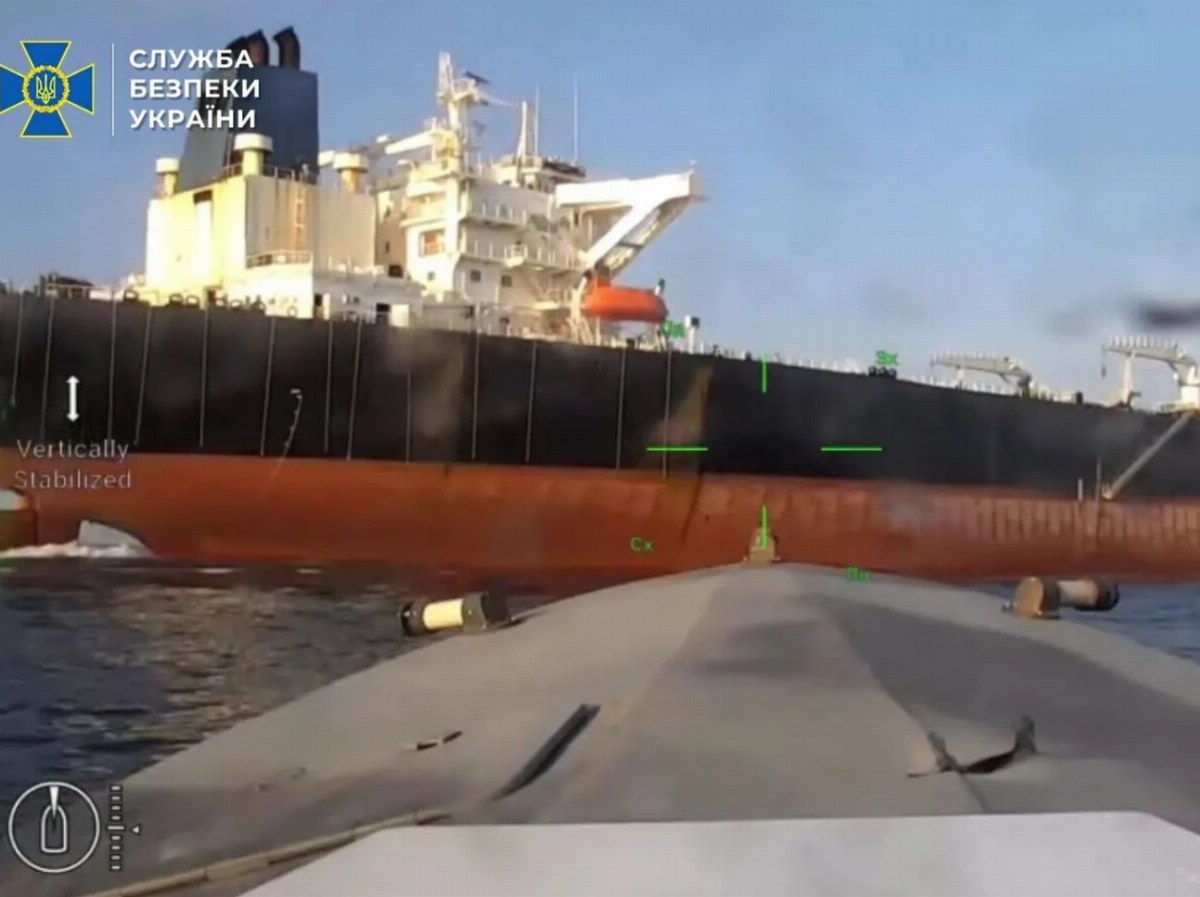 Ukrainian Security Service Strikes Russian Oil Tanker and Storage Facilities — The SBU targeted a Russian tanker and thr