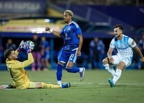 Craiova Faces Challenging Task Against Levski Sofia in Champions League — Universitatea Craiova lost the first leg 0-1 t