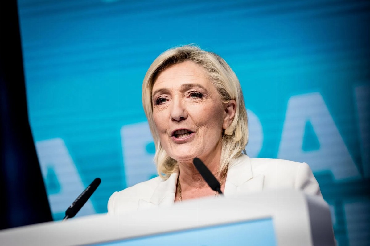 Marine Le Pen Permitted to Run in 2027 Elections with Electronic Bracelet — French court allows Marine Le Pen to run for
