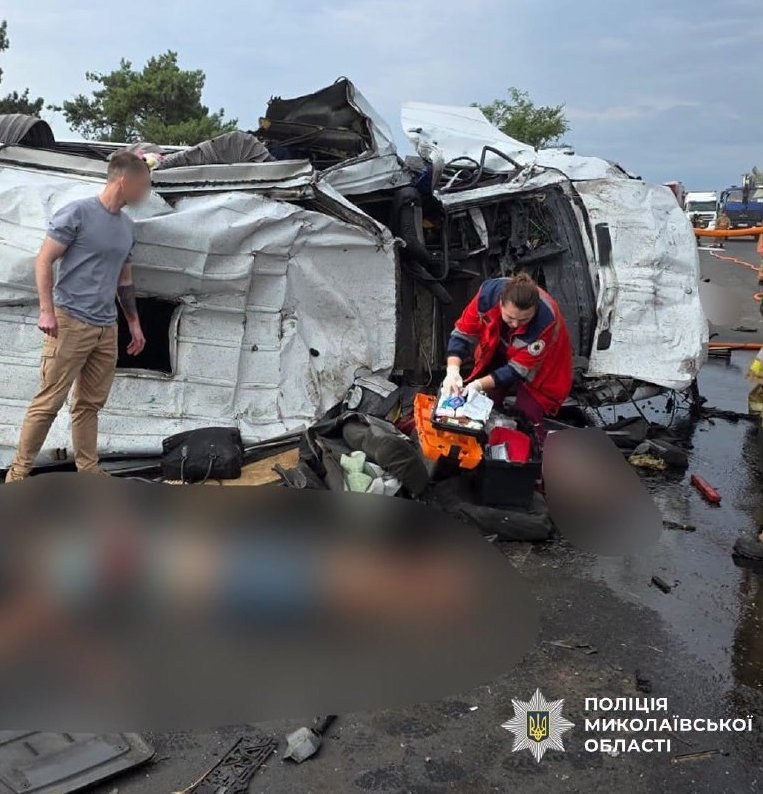 Tragic Accident on Odesa-Melitopol-Novoazovsk Road Claims Nine Lives — A horrific crash on the Odesa-Melitopol-Novoazovs