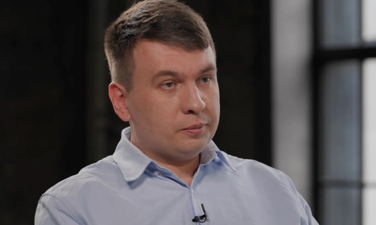 Russian Blogger Detained After Viral Anti-Putin Manifesto — Ilya Remeslo, a Russian blogger critical of Putin, has been