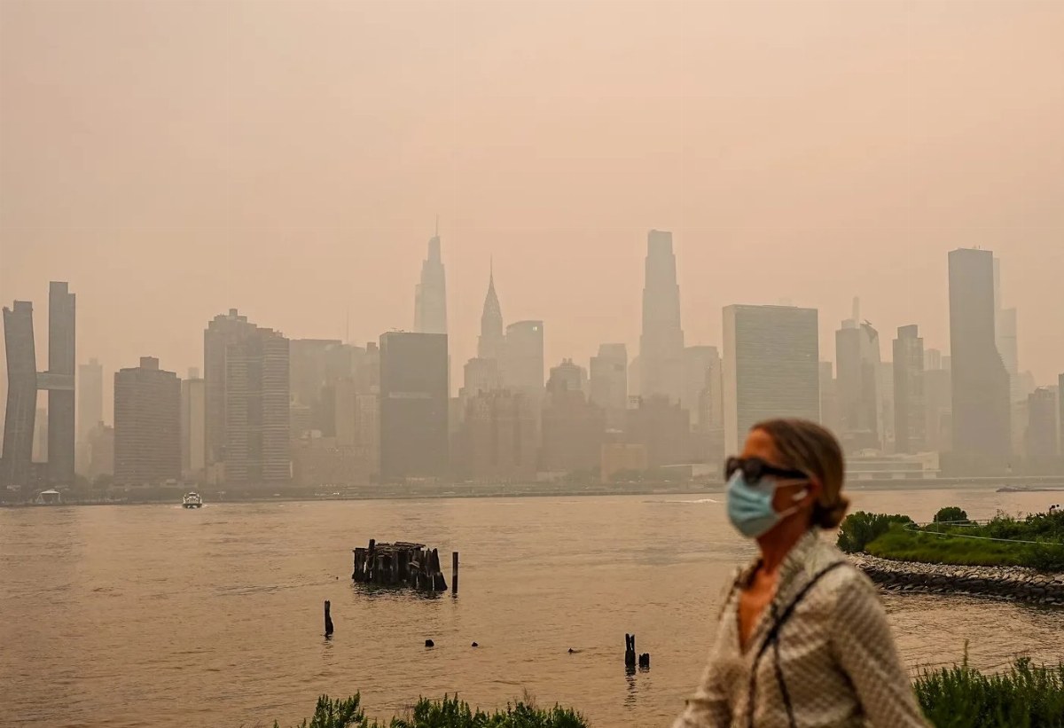 Trump Threatens Canada with Higher Tariffs Over Wildfire Smoke — Donald Trump warned of increased tariffs on Canadian go