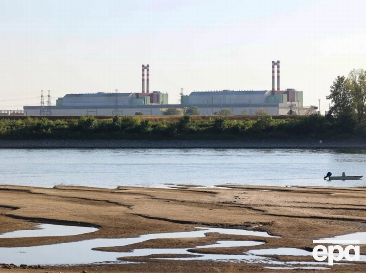 Hungary Faces Critical Five Days as Danube Levels Drop — Due to low water levels in the Danube, Hungary halts three nucl