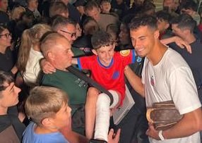 FCSB Players Welcomed by Local Fans Despite Gallery Discontent — Following a 0-0 draw against Sepsi, FCSB players were m
