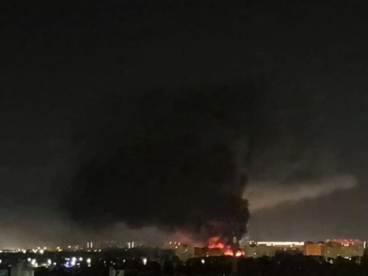 Explosions Rock Krasnodar as Sochi Airport Temporarily Shuts Down — Panic ensues in Krasnodar as explosions occur, forci