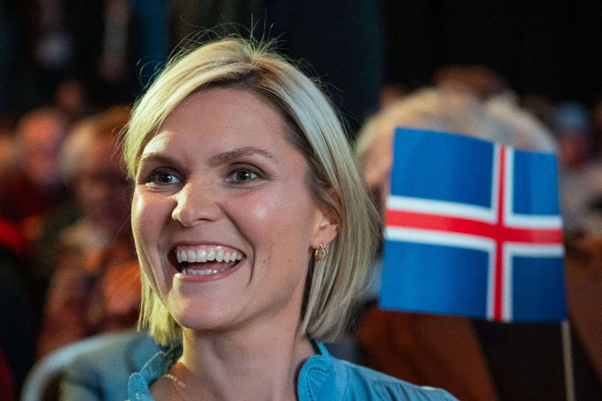 Iceland's Referendum on EU Membership: Latest Vote Counts Indicate Narrow Opposition — Preliminary results show a slim l