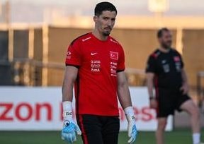 Altay Bayindir Discusses Competition with Ionuț Radu at Celta — Altay Bayindir speaks about his relationship with Ionuț