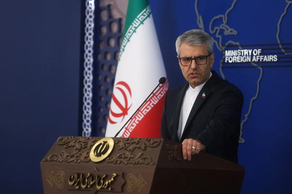 Iran's Diplomat Mocks Trump, Claims Iranians Are "Professional Chess Players" — Iran's response to Trump likens the nati