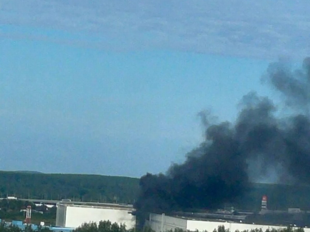 Drone Strike Ignites Fire at Wildberries Warehouse in Yekaterinburg — A drone attack in Yekaterinburg has set alight a W