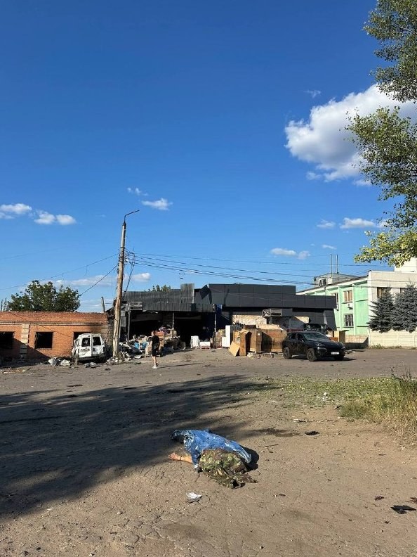Russian Strike Hits Kramatorsk Postal Facility, Employee Killed — A Russian attack on a postal facility in Kramatorsk re