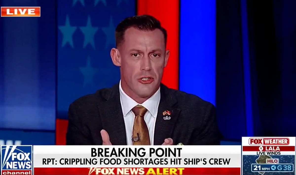 Veteran Criticizes USS Abraham Lincoln Sailors' Complaints on Fox News — A veteran with amputated legs harshly criticize