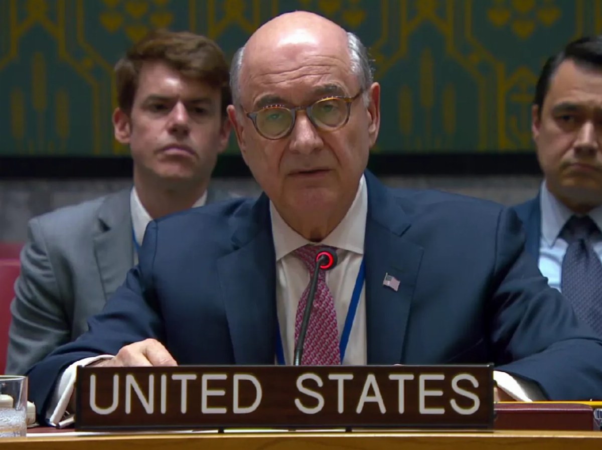 U.S. Urges Russia and Ukraine to Reopen Peace Talks Amid Rising Casualties — The U.S. calls for renewed negotiations bet