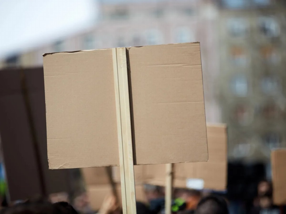 NGO Defends Military Against Political Attacks Amid Protests in Ukraine — The NGO 'Defense of the State' emphasizes the