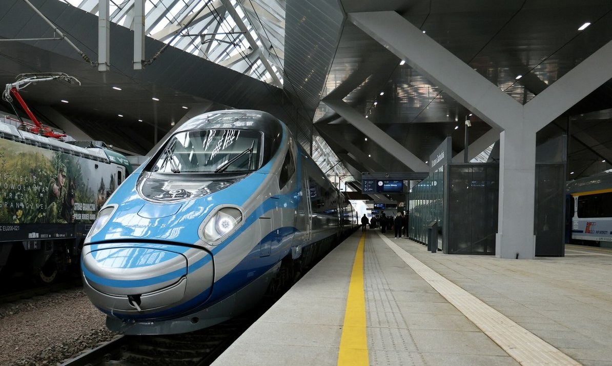 PKP Intercity Advances High-Speed Train Procurement with Four Finalists — PKP Intercity has selected four contractors to