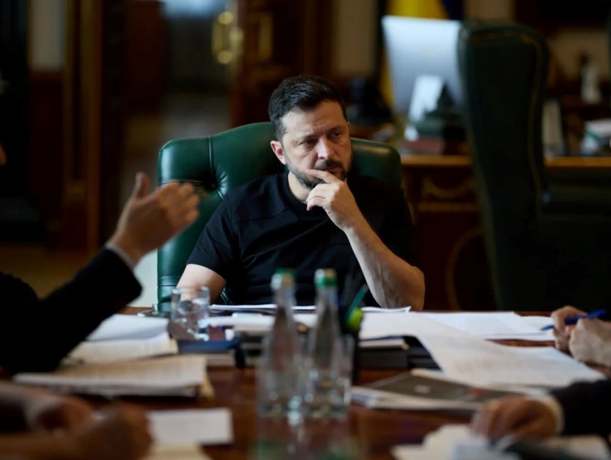 Zelensky Directs Special Sanctions Operation Against Russia — Ukrainian President Zelensky has ordered a detailed plan f