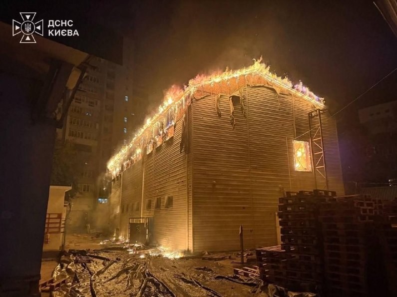 Attack on Kyiv Leaves 5 Dead and 23 Injured — A massive attack on Kyiv resulted in 5 fatalities and 23 injuries, damagin