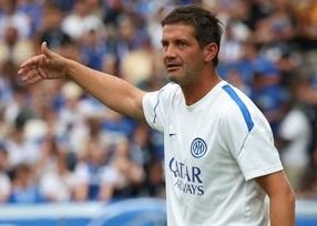Inter Milan Defeats Juventus in Pre-Season Friendly with Dimarco's Goal — Inter Milan, led by Cristi Chivu, secures a wi