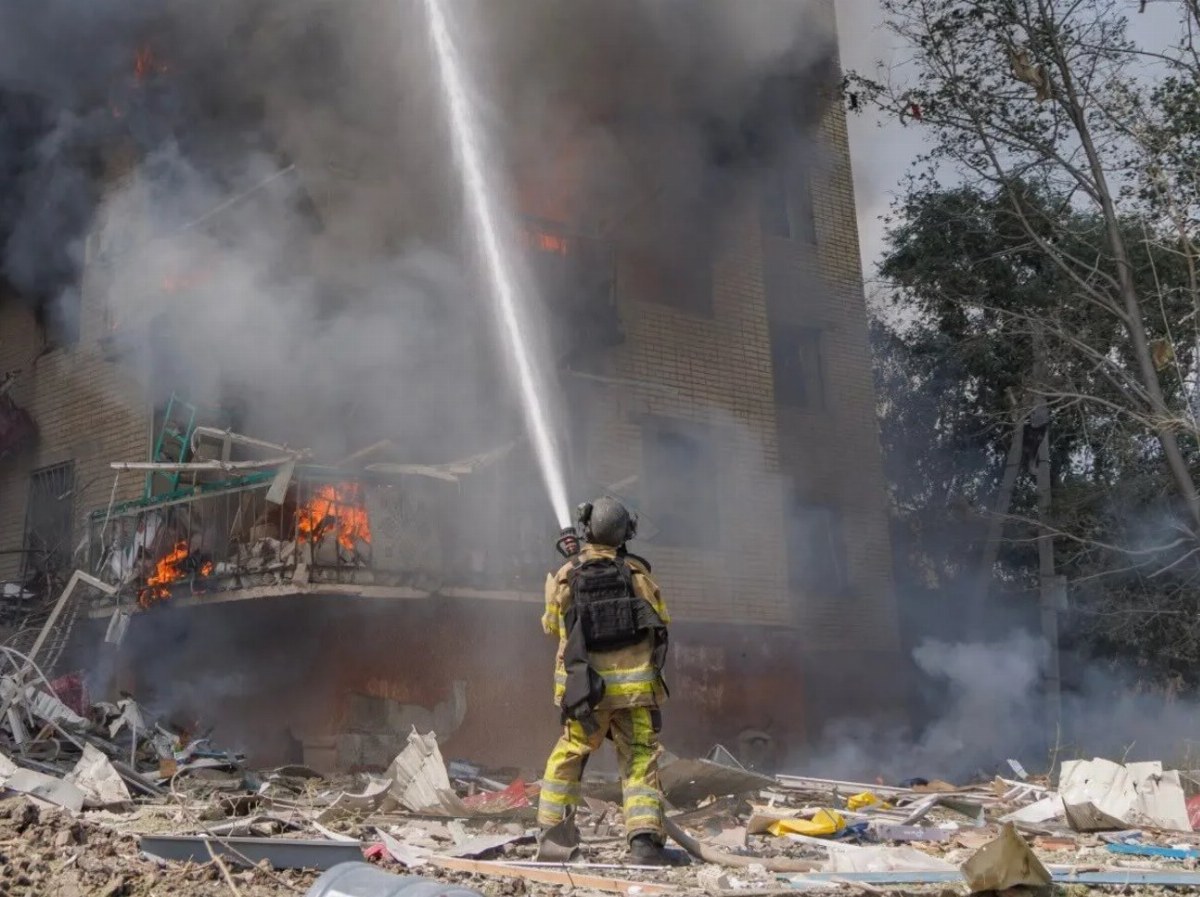 Russian Attacks Target Residential Areas in Kharkiv, Odesa, and Zhytomyr — Russian forces have attacked residential buil
