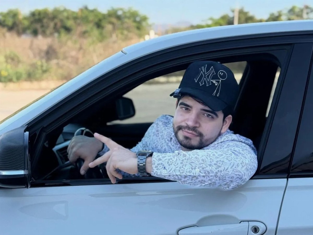 Popular TikTok Influencer Shot Dead During Live Stream in Mexico — Mexican TikTok influencer Gastelum was killed in a dr