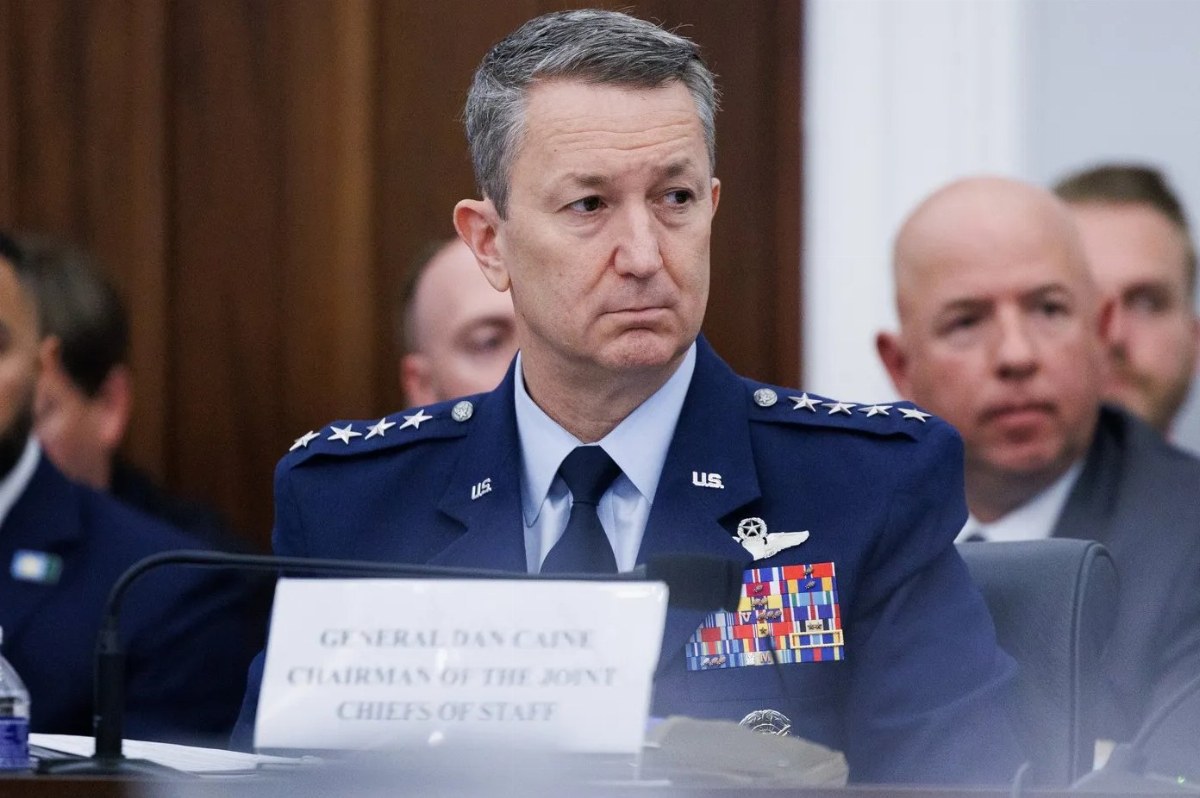 US General Evaluates Options for Symbolic Victory in Iran Conflict — As the conflict in Iran drags on, General Dan Caine