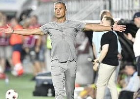 Pancu's Tactics Shine as Rapid Defeats CFR Cluj — Daniel Pancu praises player performances in Rapid's victory over CFR C