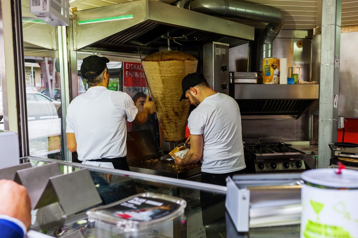 Bundeswehr Launches Unique Recruitment Campaign Using Kebab Packaging — The German Army aims to recruit 73,000 additiona