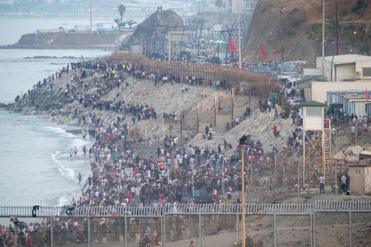 Moroccan NGO Calls for Independent Investigation into Migrant Surge to Ceuta — The Moroccan Association for Human Rights