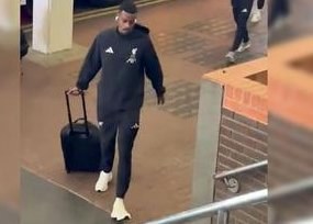 Newcastle Fans Boo Alexander Isak During Liverpool Match Return — Alexander Isak faced a hostile reception from Newcastl
