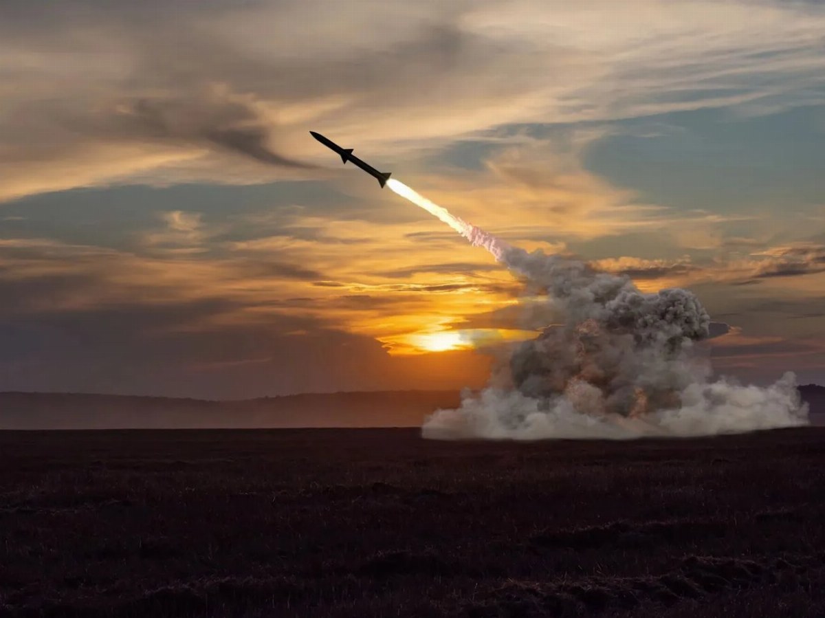 Multiple Explosions in Ukraine Following Russian Missile and Drone Attacks — Explosions reported in Kyiv, Odesa, and Zap