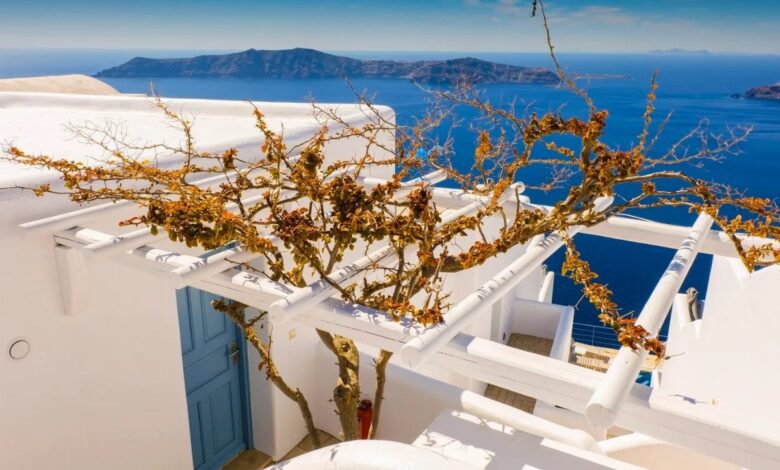Record Summer for Greek Hotels as Average Nightly Rates Surge — Greece's hotels saw occupancy rates and nightly prices r
