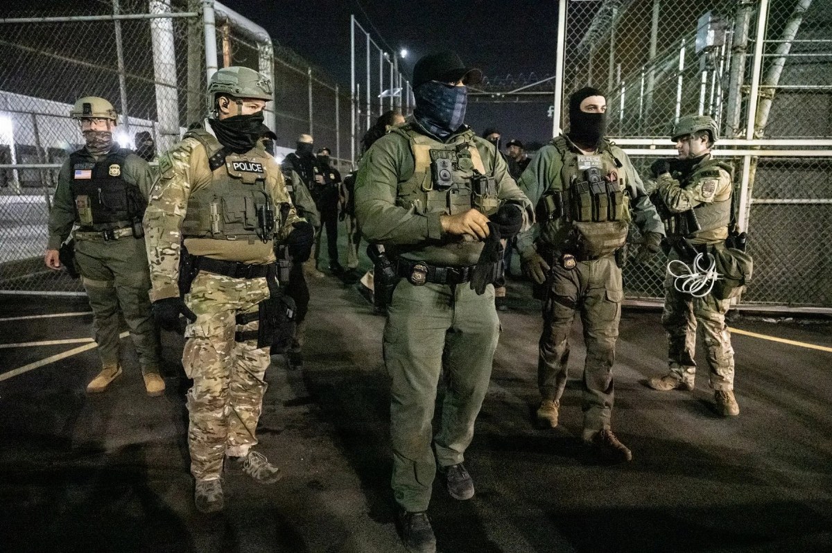 US Justice Department Threatens States Over Undocumented Immigrant Reporting — The US Justice Department warns states ma
