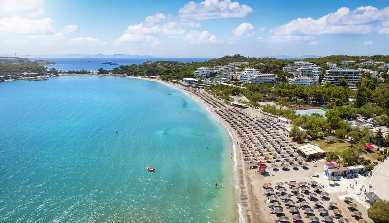 Elderly Man Dies After Dispute Over Beach Lounge Chair in Greece — An 82-year-old man died following a dispute over a be