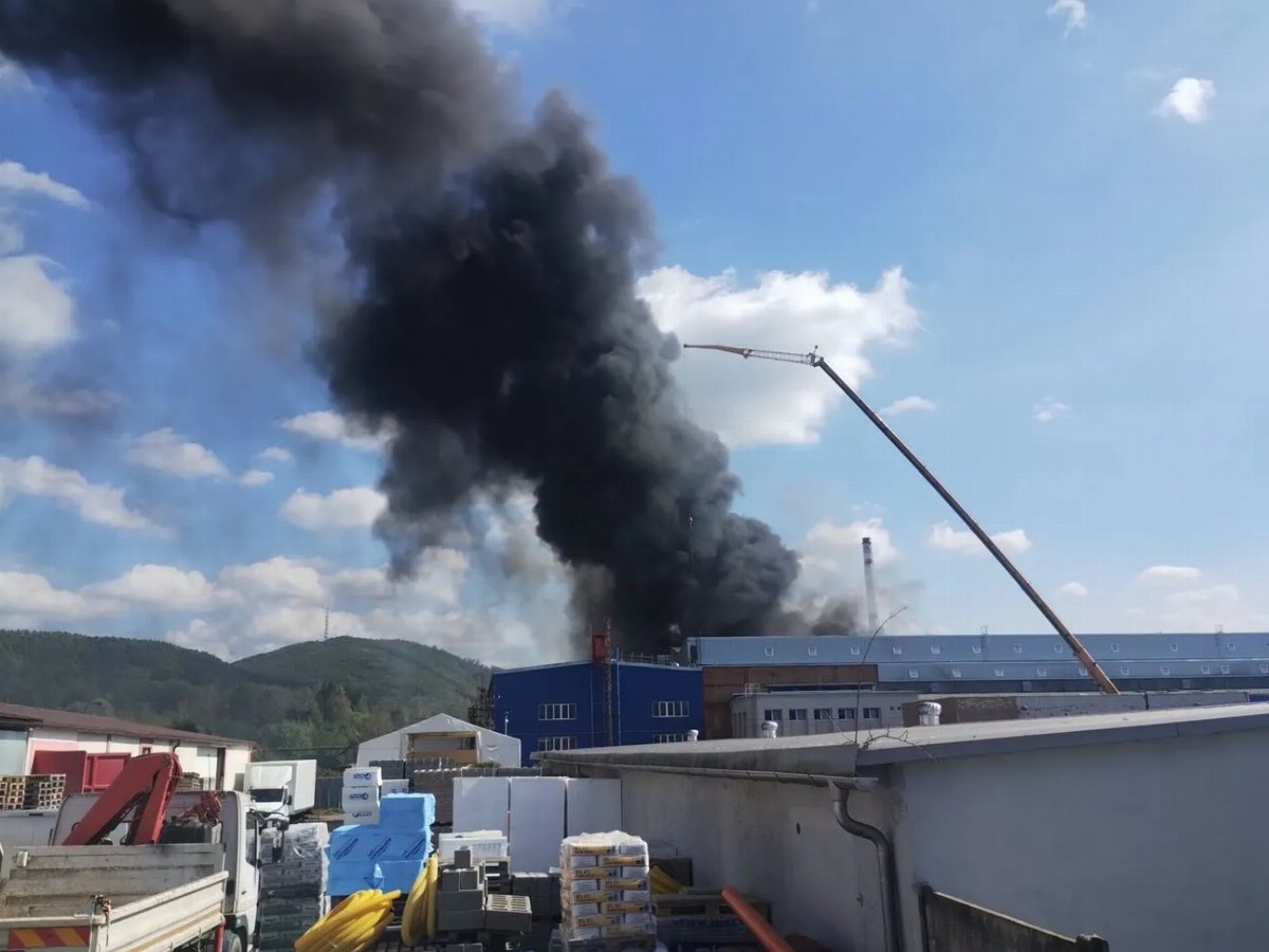 Fire Breaks Out at Slovak Munitions Manufacturing Facility — A fire erupted during repairs at a Slovak munitions plant,