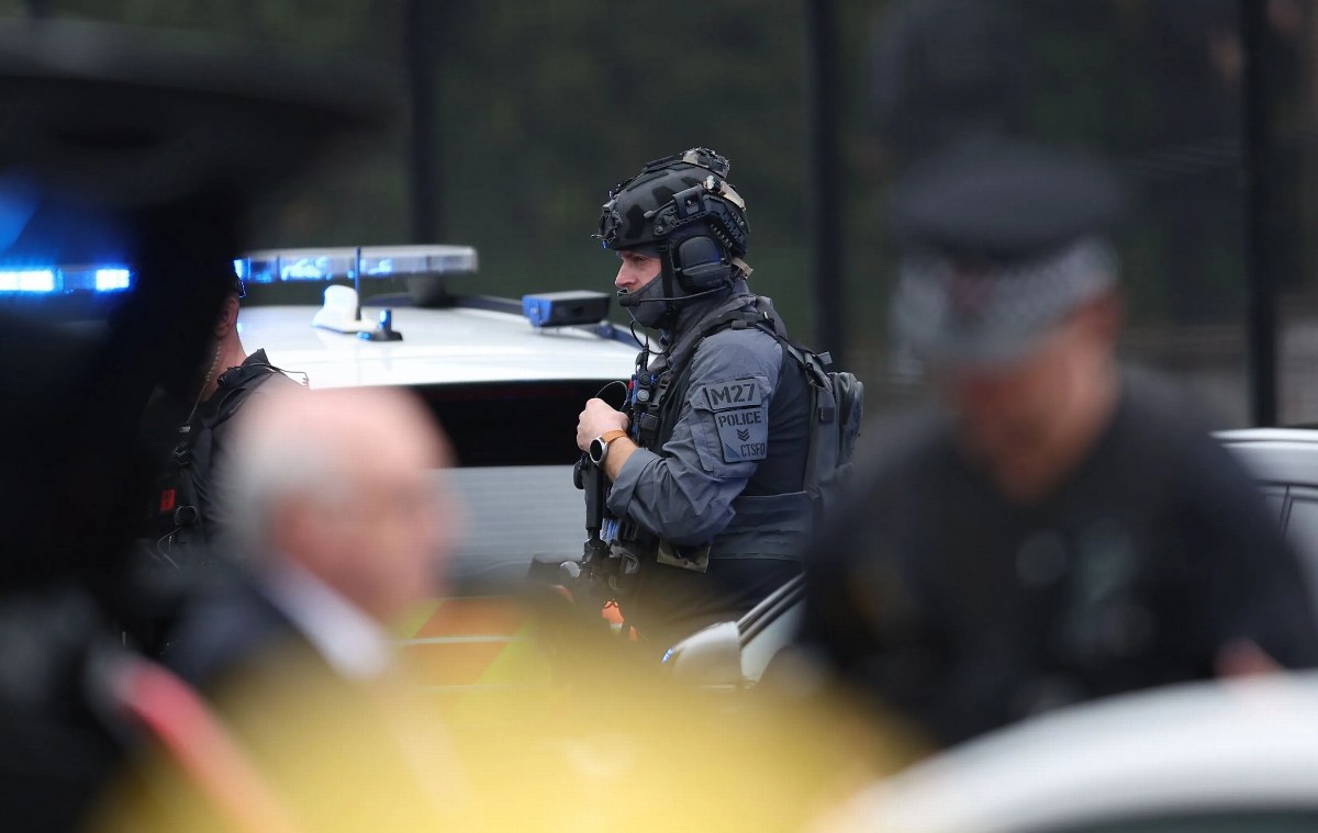 Major Incident Declared in UK as Village Evacuated Near RAF Base — British authorities declared a major incident, evacua