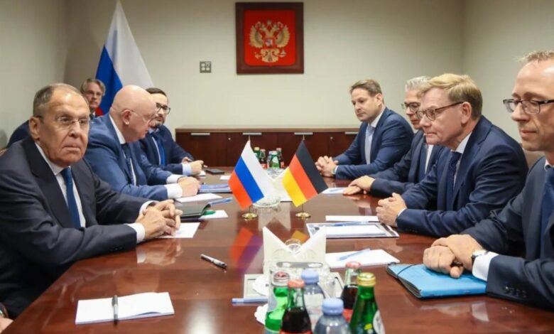 German Foreign Minister Meets Lavrov Amid Rising Tensions — German Minister Wadaful's meeting with Lavrov raises eyebrow