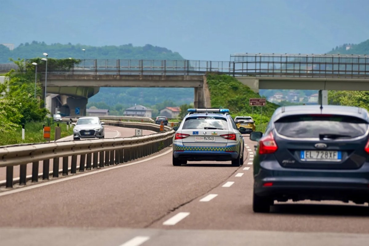 Italy Abolishes Car Tax for 14.5 Million Vehicles, Says Meloni — Italy's Prime Minister Giorgia Meloni announces the eli