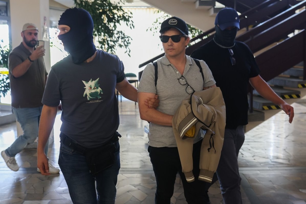 The Rise and Fall of Rafał Zaorski: From Trading Guru to Arrest — Rafał Zaorski, once a successful trading guru, faced a