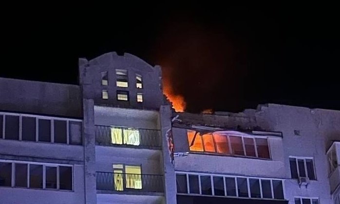 Two Injured in Fire after Russian Strikes Hit Nine-Story Building in Boryspil — A nine-story building in Boryspil was da