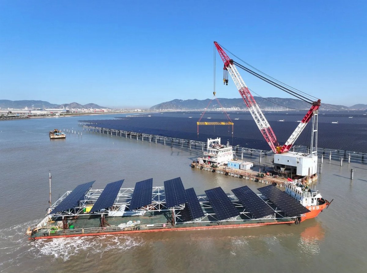 Researchers Successfully Test Solar Panels 10 Meters Underwater — Solar panels designed to harness underwater sunlight h